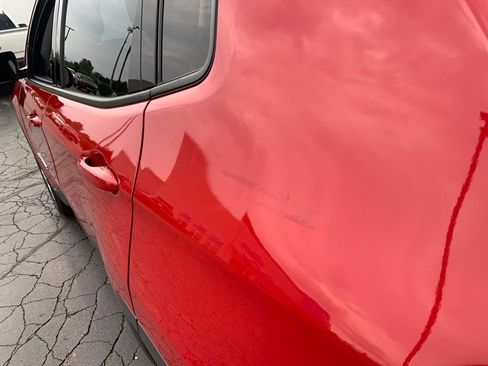 Used 2019 Jeep Compass Latitude w/ Popular Equipment Group AWD/4WD image 8