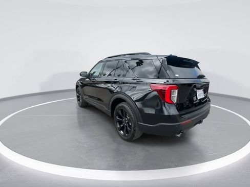 Used 2024 Ford Explorer ST-Line w/ Class IV Trailer Tow Package AWD/4WD image 6