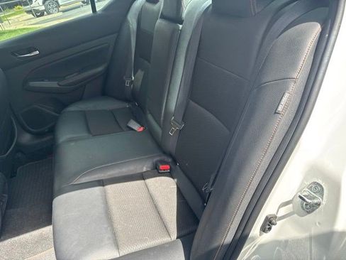 Used 2022 Nissan Altima 2.5 SR w/ Midnight Edition Package FWD image 12