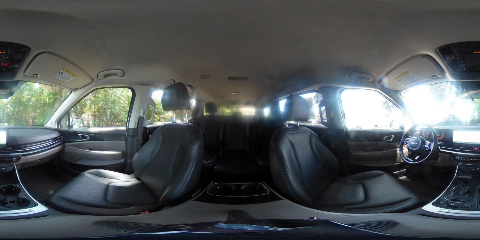 Used 2026 Kia Carnival FWD image 44