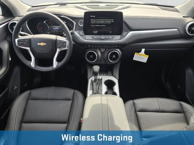 New 2026 Chevrolet Blazer LT w/ Sound & Technology Package AWD/4WD image 18