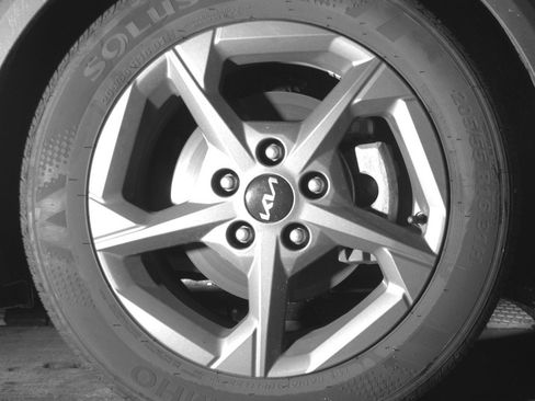 Used 2025 Kia K4 FWD image 13