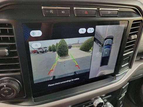 Used 2024 Ford F150 XLT AWD/4WD image 16