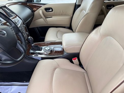 Certified 2019 Nissan Armada SL w/ Premium Package image 9