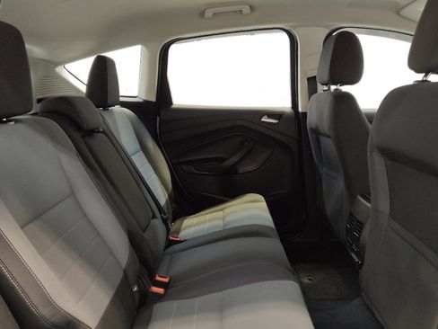 Used 2016 Ford C-MAX SE w/ Equipment Group 203A image 19