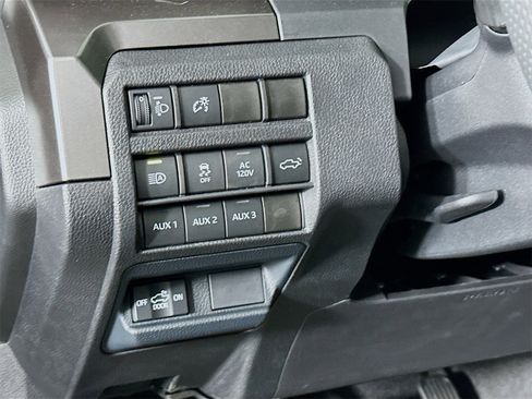 New 2025 Toyota Tacoma TRD Off-Road image 10