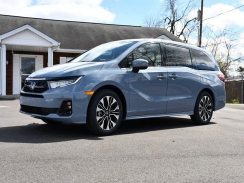 New 2026 Honda Odyssey Elite image 3