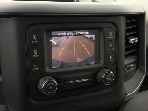 Used 2021 RAM 2500 Tradesman w/ Chrome Appearance Group AWD/4WD image 20