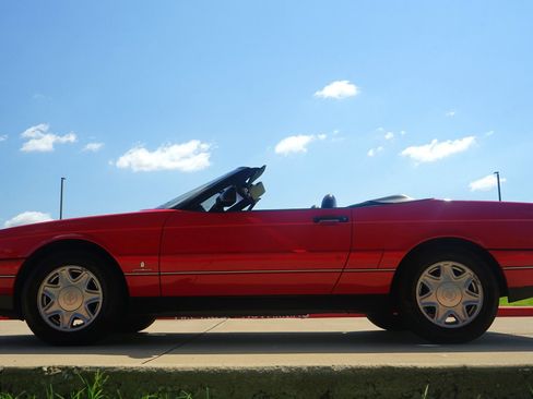 Used 1991 Cadillac Allante image 7