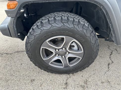 Used 2018 Jeep Wrangler Unlimited Sport S image 9