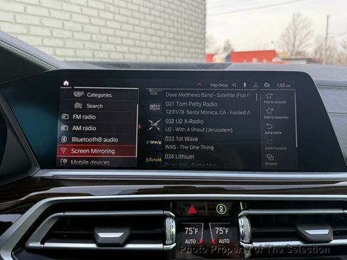 Used 2021 BMW X7 xDrive40i image 32