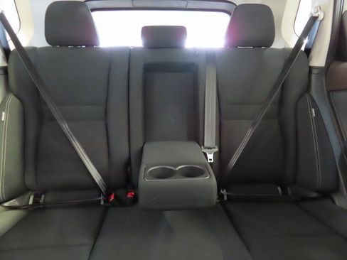 Used 2023 Nissan Rogue S image 27