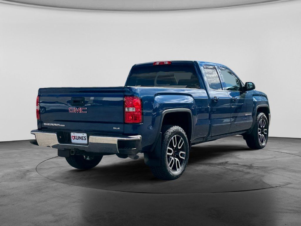 Used 2019 GMC Sierra 1500 SLE w/ SLE Value Package AWD/4WD image 9