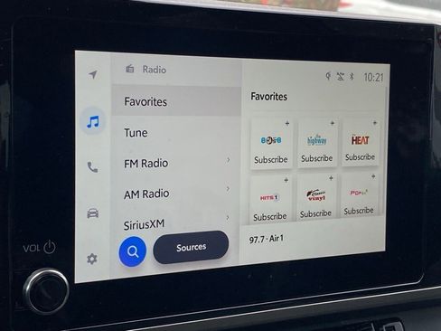 Certified 2025 Toyota Camry SE w/ Convenience Package image 20