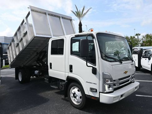 New 2025 Chevrolet Low Cab Forward RWD image 4