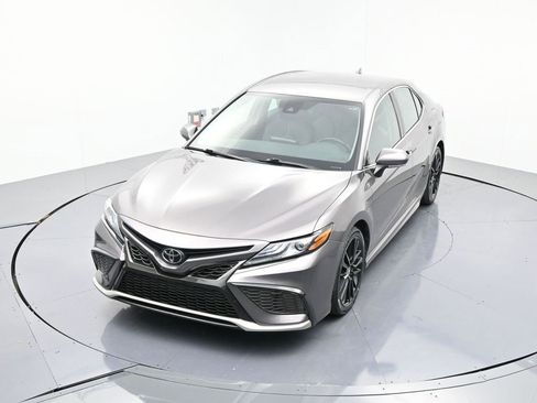 Used 2024 Toyota Camry XSE image 17