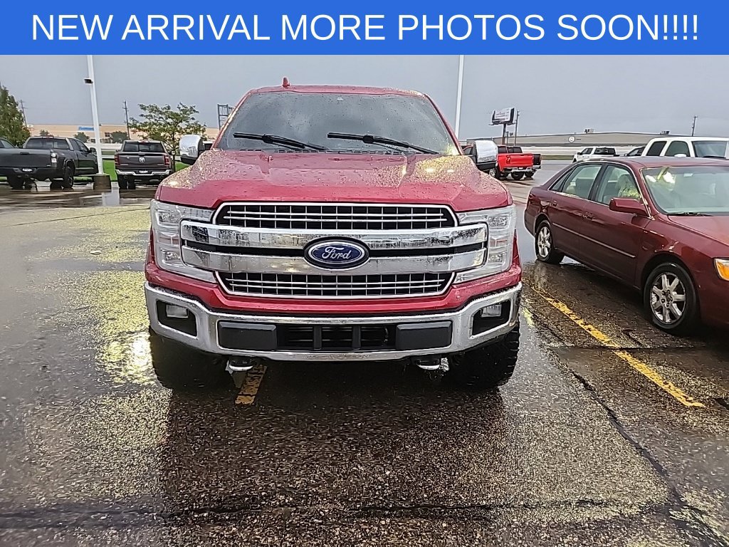 Used 2018 Ford F150 Lariat w/ Equipment Group 502A Luxury AWD/4WD image 2