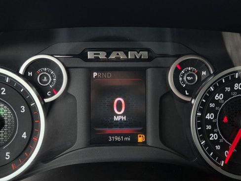 Used 2025 RAM 2500 Big Horn AWD/4WD image 21