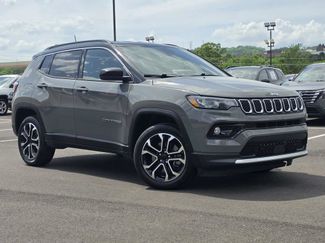 Used 2024 Jeep Compass Limited AWD/4WD video 1