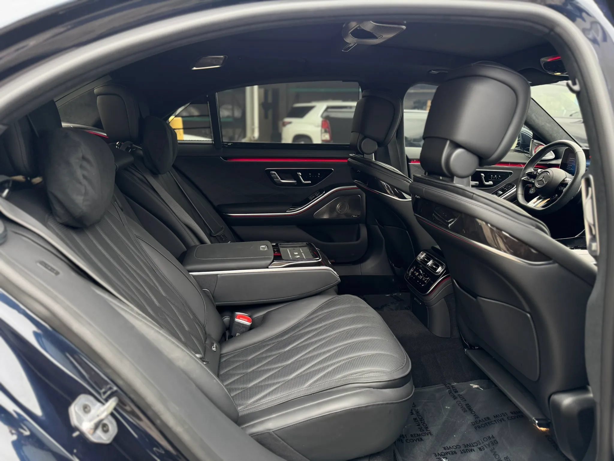 Used 2024 Mercedes-Benz S 63 AMG S image 34