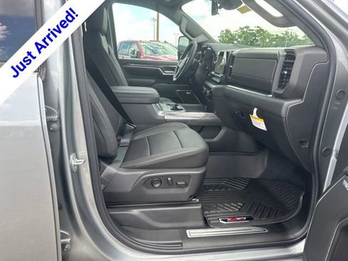 New 2026 Chevrolet Silverado 2500 LTZ w/ LTZ Plus Package AWD/4WD image 32