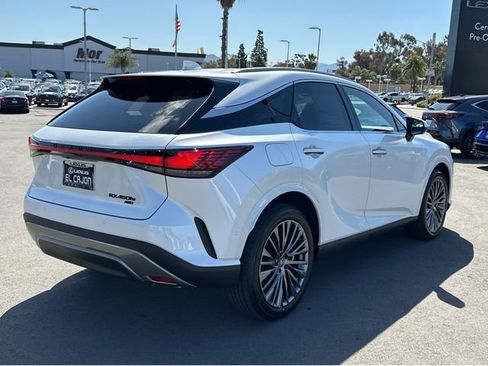 New 2026 Lexus RX 450h AWD image 6