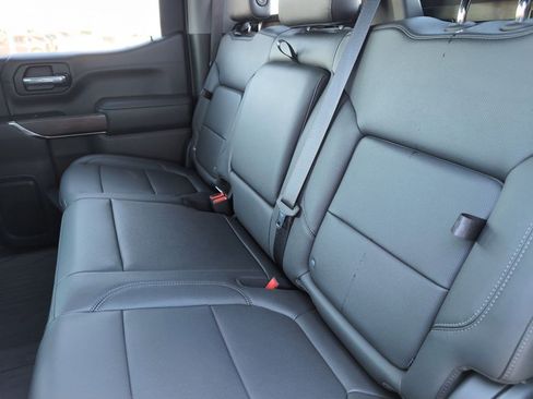 Used 2021 GMC Sierra 1500 SLT w/ SLT Convenience Package image 11