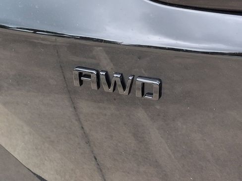 Used 2024 Chevrolet Blazer EV AWD Police image 7