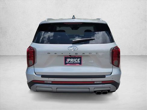 Used 2024 Hyundai Palisade SEL FWD image 6