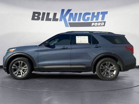 Certified 2021 Ford Explorer XLT w/ Equipment Group 202A image 2