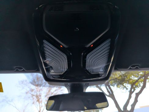 Used 2023 BMW M5 w/ Executive Package image 31