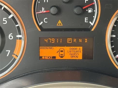 Used 2015 Nissan Armada Platinum image 24