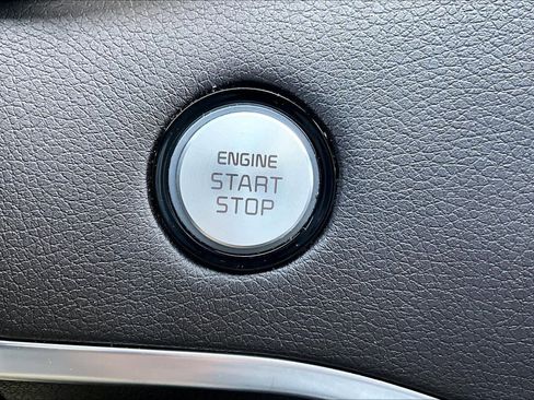 Used 2020 Kia Stinger GT image 35