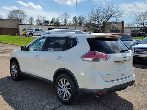Used 2015 Nissan Rogue SL w/ SL Premium Package image 34