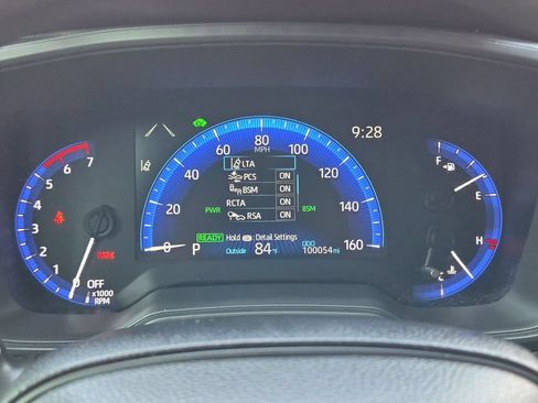 Used 2022 Toyota Corolla LE FWD image 19