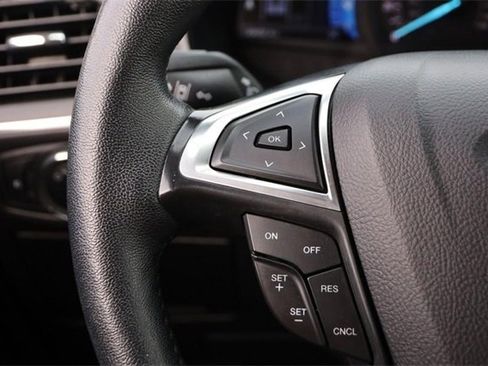 Certified 2024 Ford Edge Titanium image 12