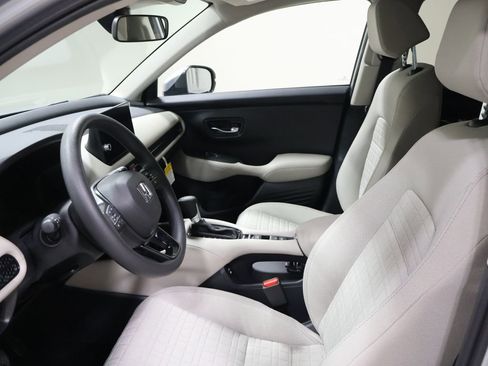 New 2026 Honda HR-V LX image 11