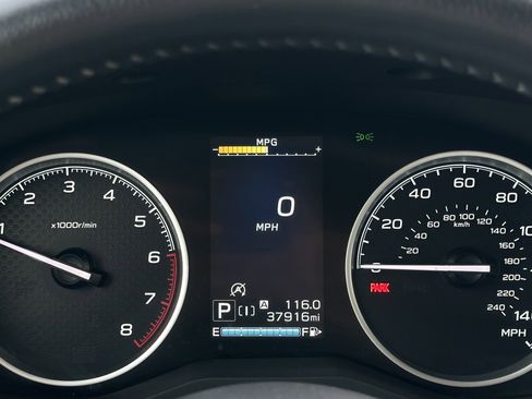 Used 2020 Subaru Forester Limited image 19