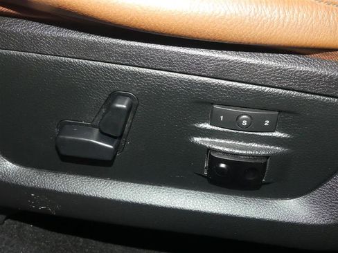 Used 2018 RAM 1500 Laramie Longhorn w/ Convenience Group image 23