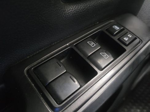 Used 2019 Nissan Titan S w/ S Utility Package AWD/4WD image 27