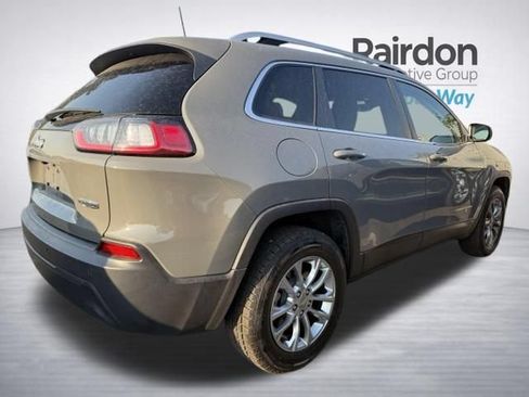 Used 2021 Jeep Cherokee Latitude AWD/4WD image 14