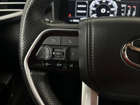 Used 2024 Toyota Tundra Platinum AWD/4WD image 60