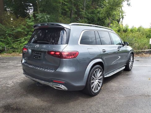 Certified 2024 Mercedes-Benz GLS 580 4MATIC image 7