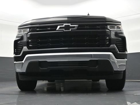 Used 2025 Chevrolet Silverado 1500 LT RWD image 31
