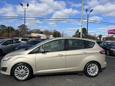 Used 2018 Ford C-MAX SE image 9