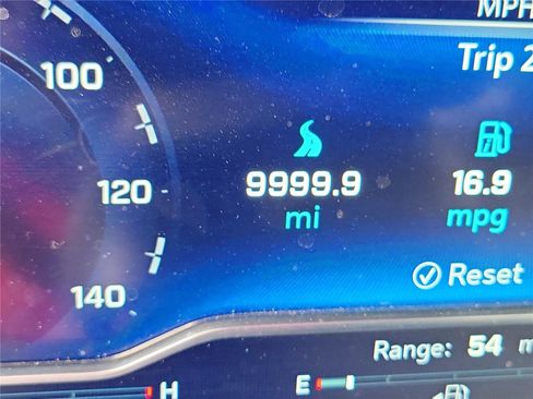 Used 2023 Chevrolet Silverado 1500 LT AWD/4WD image 25