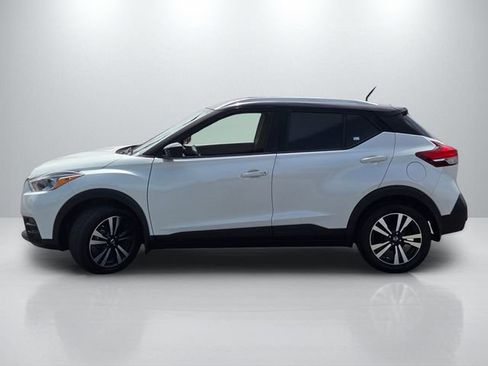Used 2018 Nissan Kicks SV w/ Exterior Package FWD image 7