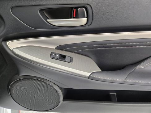 Used 2017 Lexus RC 200t F Sport image 22