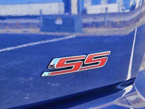 Used 2021 Chevrolet Camaro SS image 16