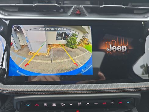 New 2026 Jeep Cherokee Limited AWD/4WD image 27